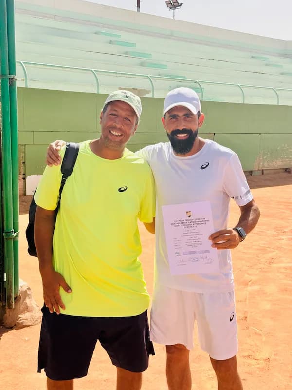المهندس أحمد سمرة - مدرب تنس معتمد ITF المهندس أحمد سمرة مدرب تنس معتمد من الاتحاد الدولي للتنس ITF ومدرب اللاعبة أمنية أحمد سمرة